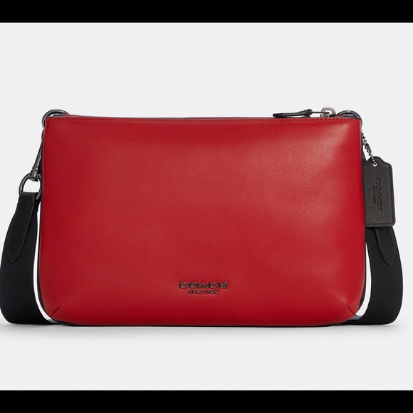 Coach Everett Crossbody In Colorblock Signature Canvas - Picture 4 of 7